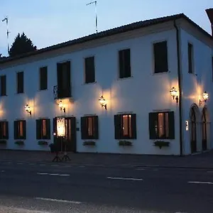 Fini Hotel