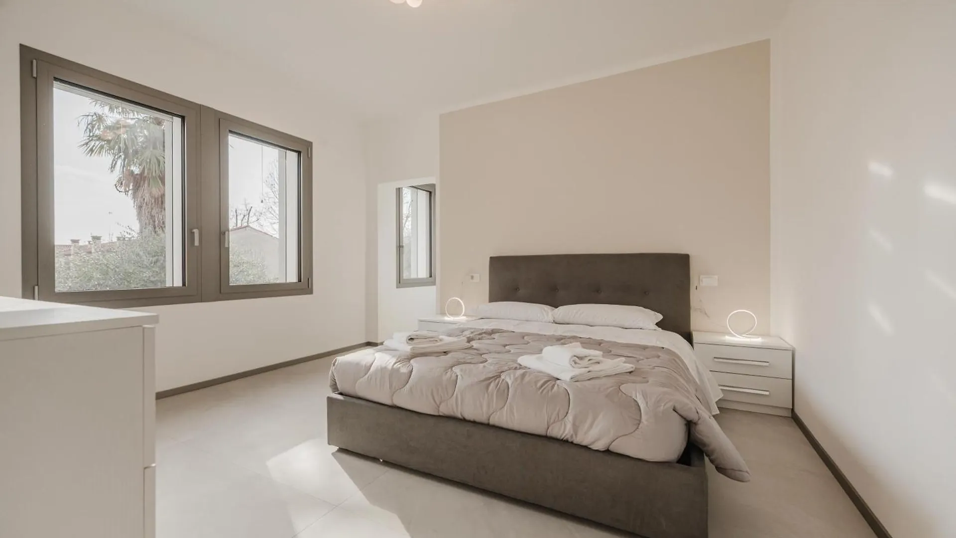 Dauli Suite - Tra Venezia E Padova & Parcheggio Dolo Apartment